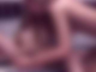 Live cam show with BlondeDolls - Flashing on Camsoda