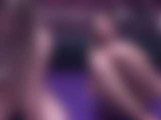 Live cam show with BlondeDolls - Flashing on SquirtSoMuch