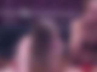Live cam show with BlondeDolls - Spank on CamwithHer