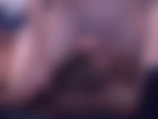 Live cam show with BlondeDolls - Average on livesuperchat.net