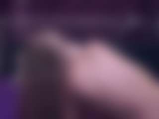 Live cam show with BlondeDolls - Tease on Milfs Live