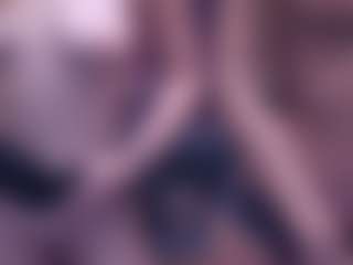 BlondeDolls's Live Sex Cam Show