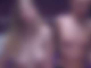 BlondeDolls's Live Sex Cam Show