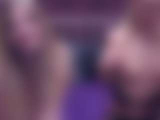 Live cam show with BlondeDolls - Blowjob on Camsoda