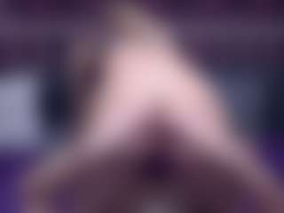 Live cam show with BlondeDolls - Squirt on Camsoda