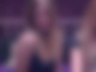 Live cam show with BlondeDolls - Spank on Camsoda