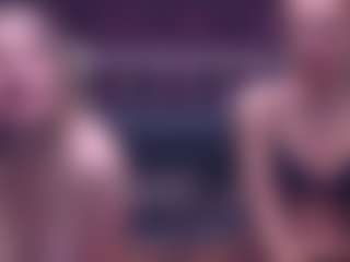 Live cam show with BlondeDolls - Flashing on nudelive.tv