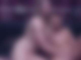 Live cam show with BlondeDolls - Strip on Gym Cam Girls
