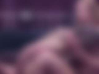 Live cam show with BlondeDolls - Flashing on Camsoda