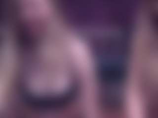 BlondeDolls's Live Sex Cam Show
