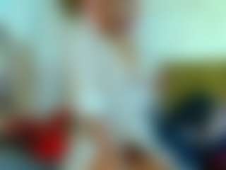 Evangeline2604's Live Sex Cam Show