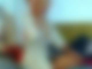 Evangeline2604's Live Sex Cam Show