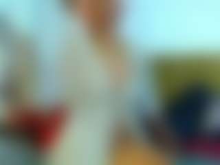 Evangeline2604's Live Sex Cam Show