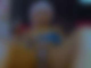 Evangeline2604's Live Sex Cam Show