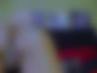 Evangeline2604's Live Sex Cam Show