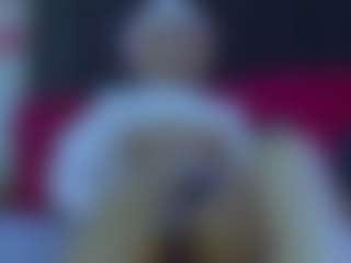Live cam show with Evangeline2604 - Ebony MILF on Camsoda
