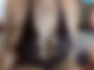 FreakNique's Live Sex Cam Show