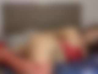 Live cam show with FreakNique - Redbone on Camsoda