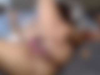 Live cam show with FreakNique - Shake on Cam Slut