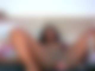 Live cam show with KAROL-SCOTT - Ebony on CamSodaAdn | colombia