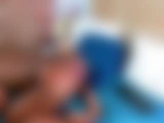 Live cam show with KAROL-SCOTT - Tease Ebony on chickslive.net | colombia