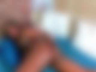 Live cam show with KAROL-SCOTT - Black BBW on livesuperchat.net