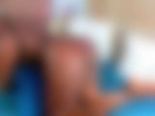 Live cam show with KAROL-SCOTT - Squirt Teen (18+) on UwU Esports