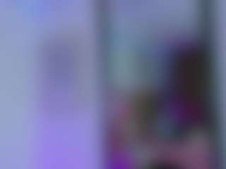 Live cam show with KAROL-SCOTT - Ebony Teen (18+) on chickslive.net