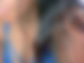 Live cam show with KAROL-SCOTT - Ebony Teen (18+) on Milfs Live