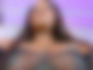 Live cam show with KAROL-SCOTT - Ebony Big Tits on Camsoda