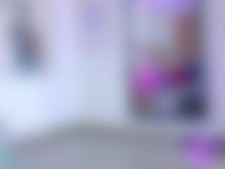 Live cam show with KAROL-SCOTT - Ebony Teen (18+) on sexylive.show