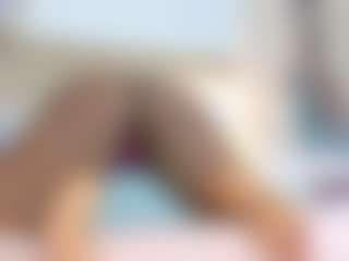 Live cam show with KAROL-SCOTT - Ebony on Fling VIP Chat | colombia