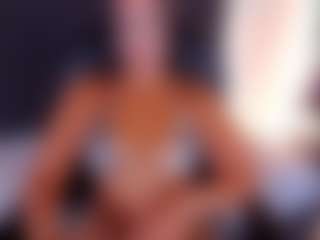 Live cam show with ninfomaria - Blowjob on CamSodaAdn