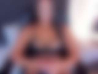 Live cam show with ninfomaria - Oil on nudelive.tv