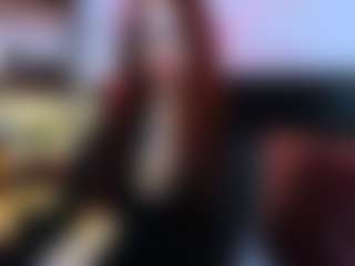 Live cam show with PollyKiss - Teasing on chickslive.net