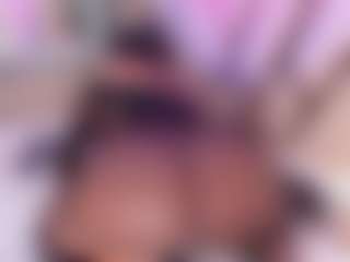 Live cam show with Anny Run - Ebony on Dolls Live | colombia