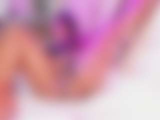 Live cam show with Anny Run - Strip Ebony on Uber Horny | colombia