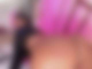 Live cam show with Anny Run - Ebony on Milfs Live | colombia