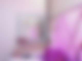 Live cam show with Anny Run - Double Penetration on MyBangCams