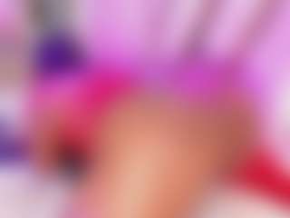 Live cam show with Anny Run - Public Ebony on Camsoda | colombia
