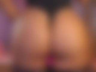 Catalina Evans's Live Sex Cam Show