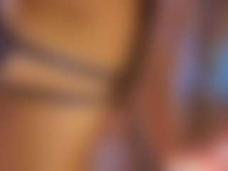 Live cam show with Catalina Evans - Athletic Dildo on CamSodaAdn