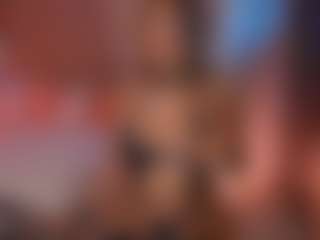 Live cam show with Catalina Evans - Anal on realtime-chat