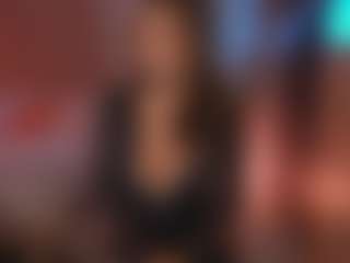 Live cam show with Catalina Evans - Blonde Hair Amateur on Strip Flash - Live Sex Shows