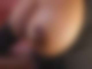 Live cam show with Catalina Evans - Straight on Camsoda