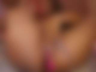 Live cam show with Catalina Evans - Amateur on Dolls Live