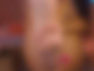 Live cam show with Catalina Evans - Pegging on Camsoda