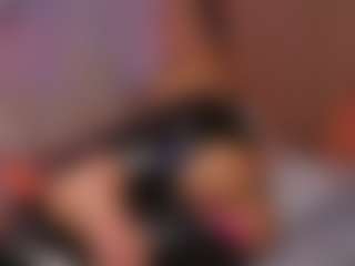 Live cam show with Catalina Evans - Teen (18+) on Camsoda