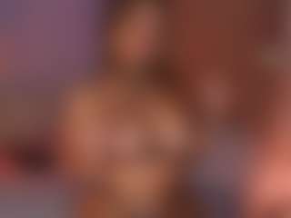 Live cam show with Catalina Evans - Blonde Hair Petite on numayanayam.club