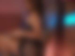 Live cam show with Catalina Evans - Fuck Machine on SxyPornLive